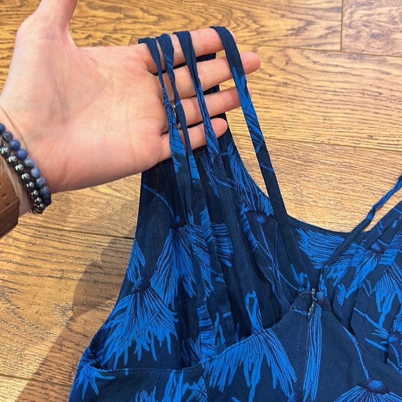 Beautiful dress from Anthropologie (Maple brand) size 8 - Picture 5 of 6